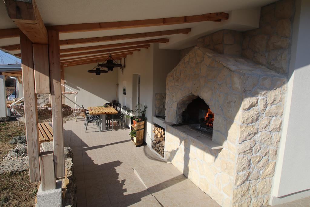 Oak House Vila Zadvarje Exterior foto