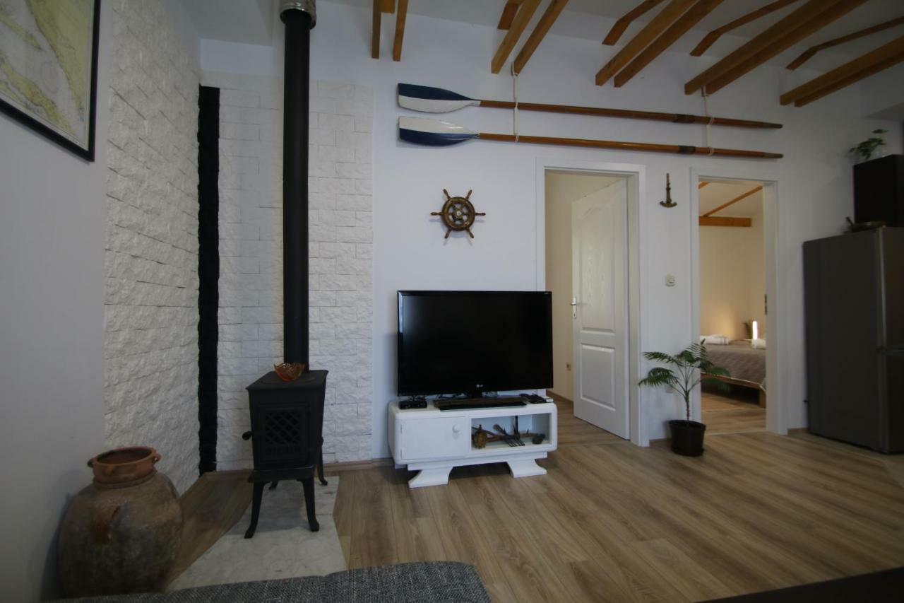 Oak House Vila Zadvarje Exterior foto