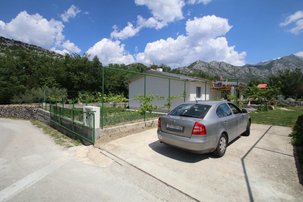 Oak House Vila Zadvarje Exterior foto