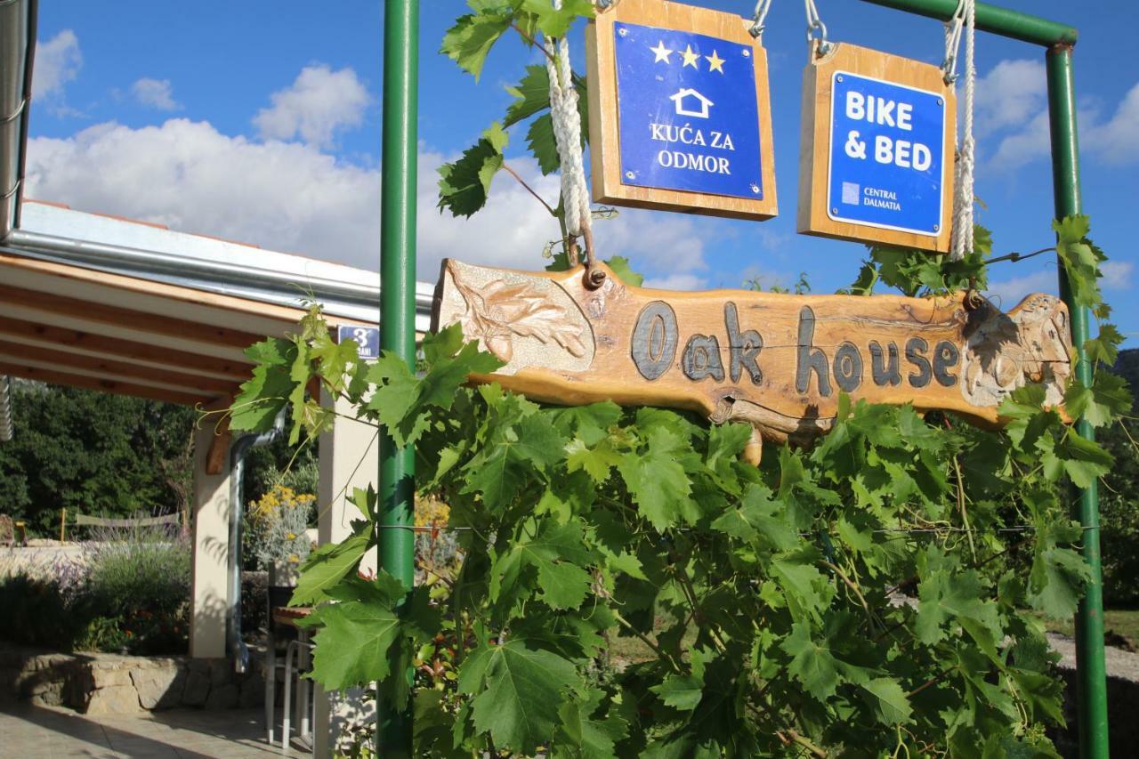 Oak House Vila Zadvarje Exterior foto